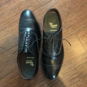 Allen Edmonds Fifth Avenue Leather Oxford Shoe